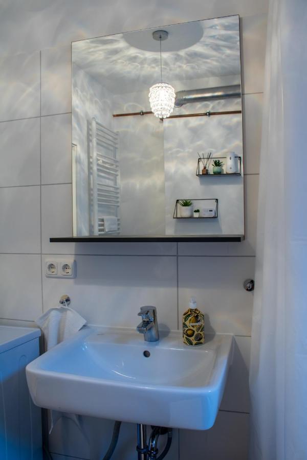 #urbanjungle - Luxuriös - 110qm - Kicker - Streaming Apartment Magdeburg