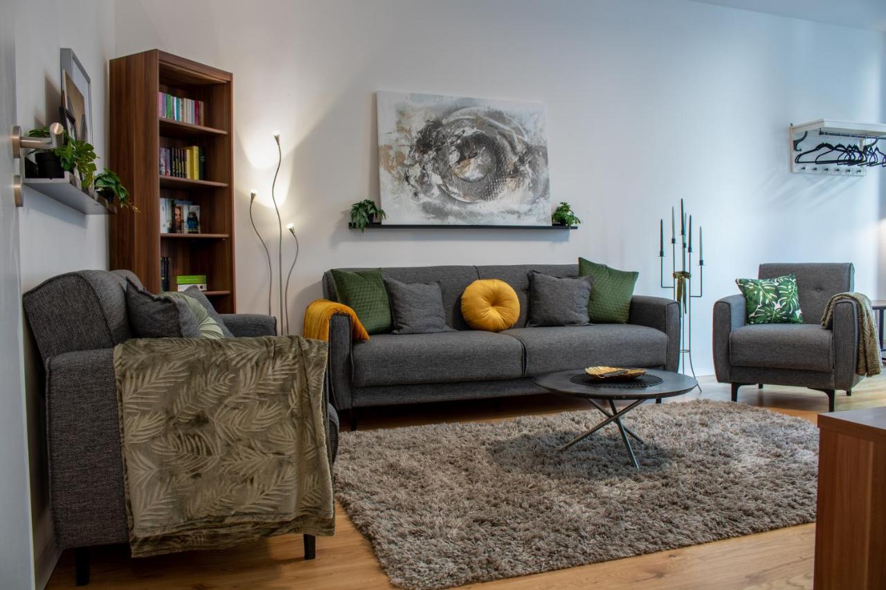 #urbanjungle - Luxuriös - 110qm - Kicker - Streaming Apartment *